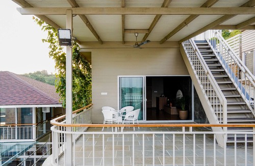 Nashik Villa | Nature's Nest, Nashik by Ebony Stays | Lakeside 2BHK Villa with Bonfire & Views