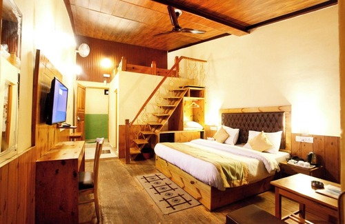 Kausani Hotel | Nature's Valley Resort Kausani