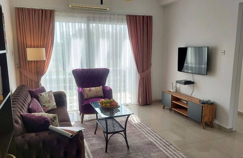 Karavas Apartment | Nature View Flat with Terrace in Kyrenia