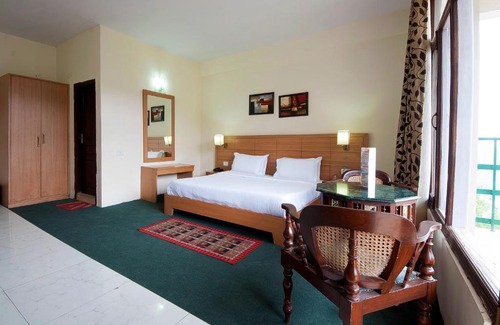 Kandaghat Resort | NatureRaga Fernhill Resort Chail