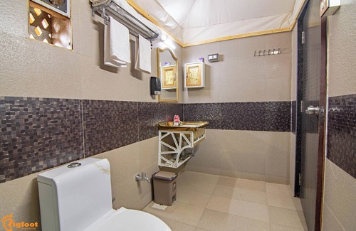 Malunje Hotel | Natures Dreamland Holiday Resort