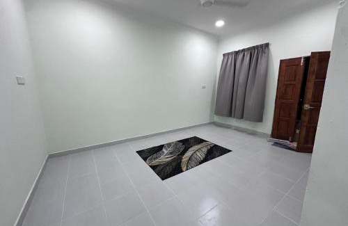Kampung Hulu Caluk House | Natures Haven Homestay II