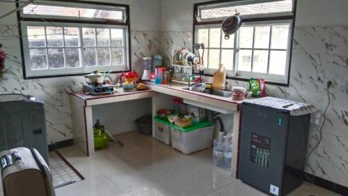 Ngaglik House | Naufal homestay & kost