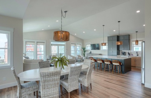 Sneads Ferry House | Nauti Mermaid | Brand New Beach Bliss | Pool & HT