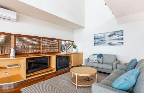 Port Fairy House | Nautica
