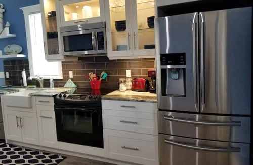 Lake Geneva Apartment | Nautical Cottage on Geneva St. is truly located downtown Lake Geneva, WI