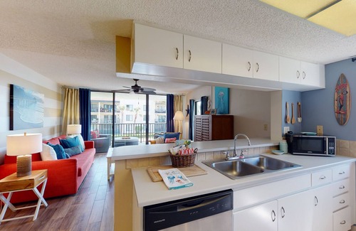Port Canaveral Condo | Nautical Nook: 1B/2B with Oversized Balcony