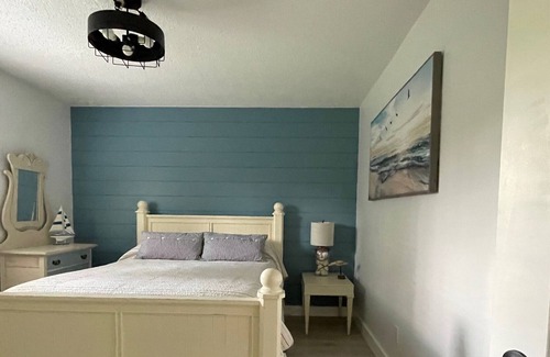 Regional District of Nanaimo House | Nautical Rancher In Qualicum Beach