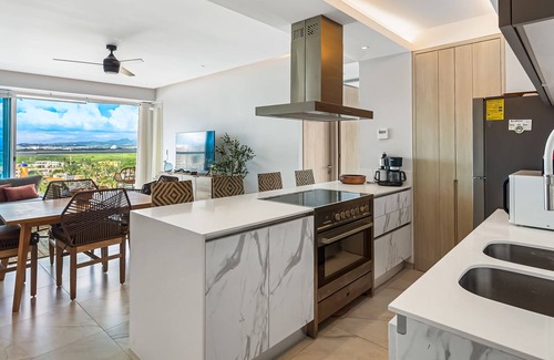 Isla Iguana Condo | Nautico Condo # 9C | Scenic Puerto Vallarta condo with rooftop pool access