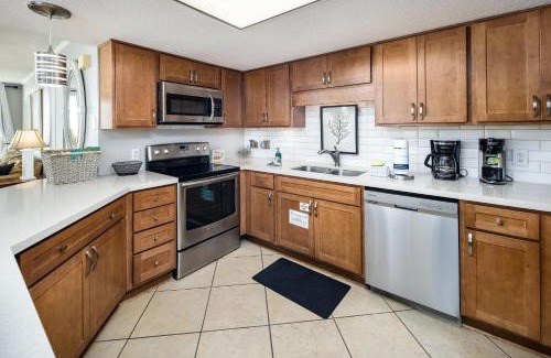 Fort Walton Beach House | Nautilus 1201 - Gulf Front 2 Bedroom Huge Wrap Around Balcony 2nd Floor!