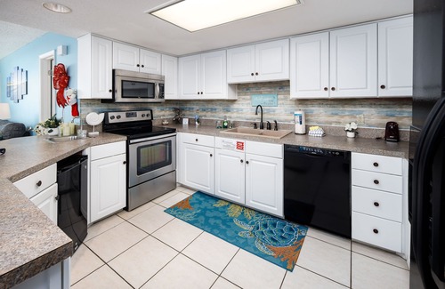 Fort Walton Beach Condo | Nautilus 1402 Gulf Front 1 Bedroom 4th Floor Free Beach Service 3/1-10/31