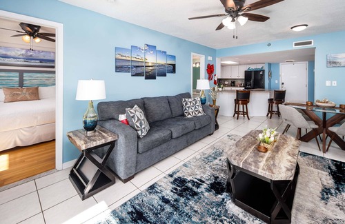 Fort Walton Beach Condo | Nautilus 1402 Gulf Front 1 Bedroom 4th Floor Free Beach Service 3/1-10/31
