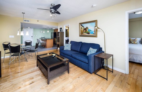 Fort Walton Beach Condo | Nautilus 1505 5th Floor Gulf Front 1 Bedroom Free Beach Service 3/1-10/31