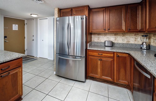 Fort Walton Beach Condo | Nautilus 1702 - Gulf Front 2BD/2BA 7th Floor. Free Beach Service 3/1-10/31