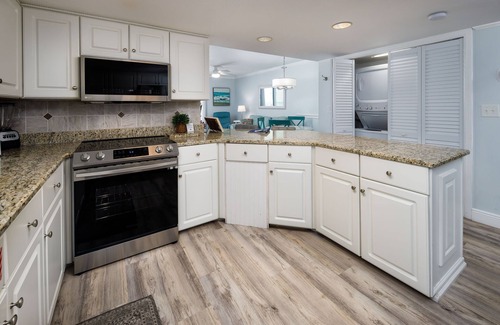 Fort Walton Beach Condo | Nautilus 2308 Gulf View 2BD/2BA 3rd Floor. Free Beach Service 3/1-10/31