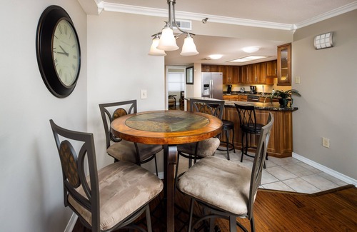 Fort Walton Beach Condo | Nautilus 2407 Gulf View 2BD/2BA 4th Floor. Free Beach Service 3/1-10/31