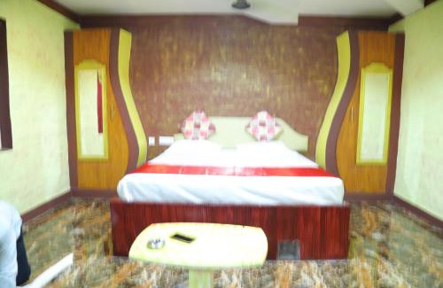 Sirkazhi Hotel | Navagiraga Resorts &Hotel