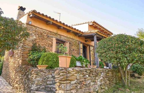 Fuenteheridos House | Navalgatos