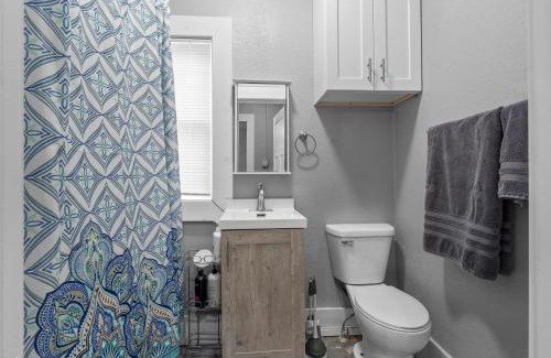 Sherman Hill Apartment | Navarre Apartments