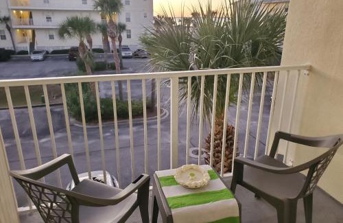 Navarre Beach Apartment | Navarre Beach Landing - Beach Gear Included - Walk to Beach - Sunset Views
