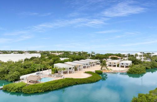 Marathon House | Navigate Stays Private Home with Pool Hot-Tub & Dock