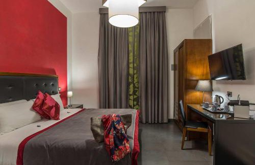 Rione V Ponte Hotel | Navona Colors Hotel