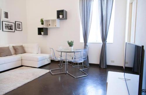 Rione V Ponte Apartment | Navona Design Apartment Casa e Appartamento per Vacanze