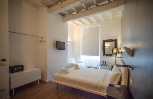 Rione V Ponte House | Navona Secret Stay Guest House