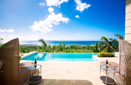 Capital Hill Villa | Navy Hill Resort