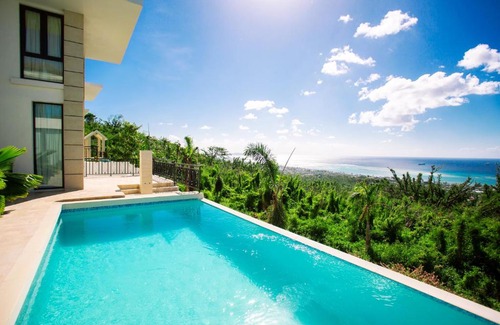 Capital Hill Villa | Navy Hill Resort