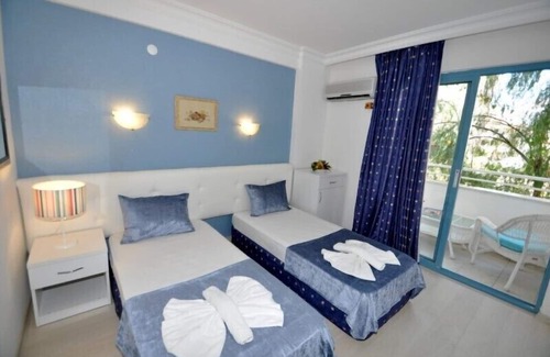 Icmeler City Center Hotel | Navy Hotel