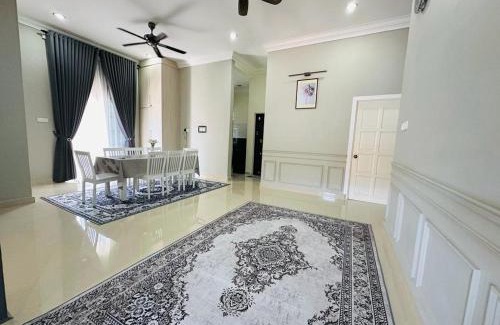 Dungun House | Nawra Iman Holiday Home