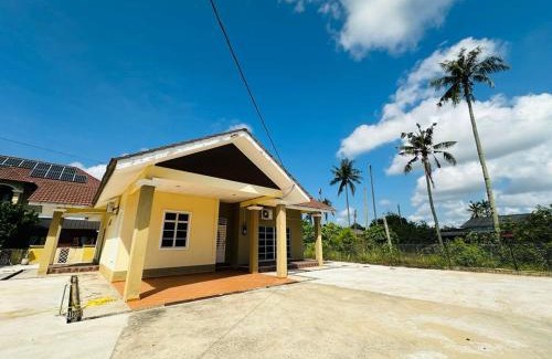 Dungun House | Nawra Iman Holiday Home
