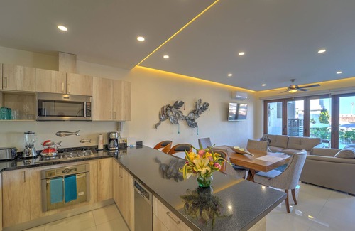 Romantic Zone Condo | Nayri Life & Spa 408 Beautiful apt in the heart of the romantic area.