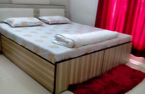 Mumbai Apartment | Nazareth nikhetan /saraswati /jivan vijay
