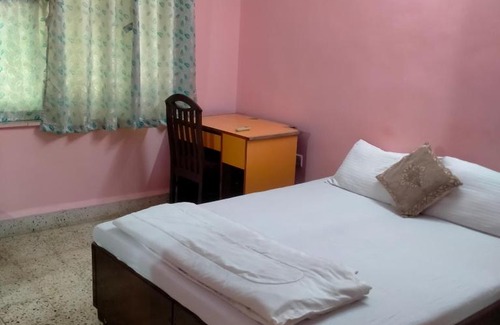 Mumbai Apartment | Nazareth nikhetan /saraswati /jivan vijay