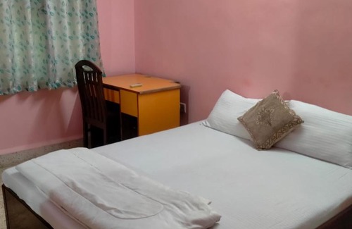 Mumbai Apartment | Nazareth nikhetan /saraswati /jivan vijay