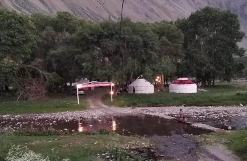 Chuy Province House | Nazgul Guest House