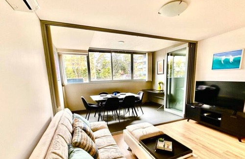 Burwood Apartment | NBUR036-109 · Airbnb | Burwood | Walk to Station | 2 Beds Apt