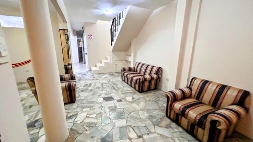 Guayaquil Villa | NCGSUITE ATARAZANA - Hermosa Casa muy amplia para ti
