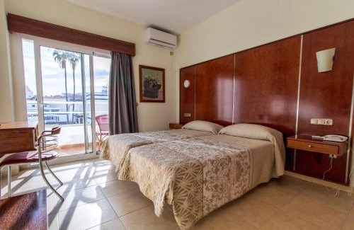 Torremolinos City Centre Hotel | Nch Hotel Torremolinos