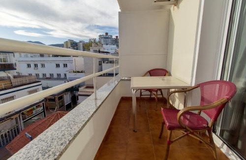 Torremolinos City Centre Hotel | Nch Hotel Torremolinos