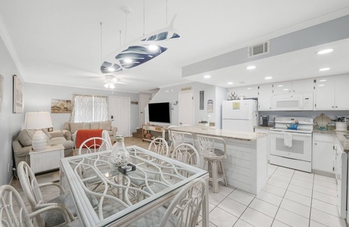Panama City Beach House | nCoastal Comfort: Stylish Townhome with Pool Access, Steps from the Beach