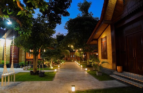 Banyuwangi House | Ndalem Mataram
