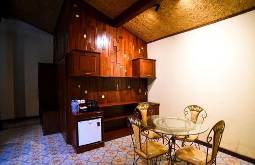 Banyuwangi House | Ndalem Mataram