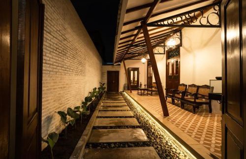 Central Yogyakarta House | Ndalem Pringgo
