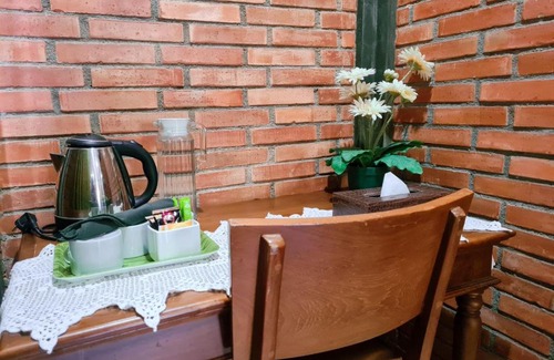 Yogyakarta House | Ndalem Suryo Saptono Guest House