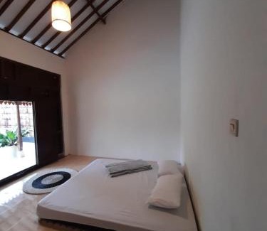 Mungkid House | Ndalem Treko Homestay