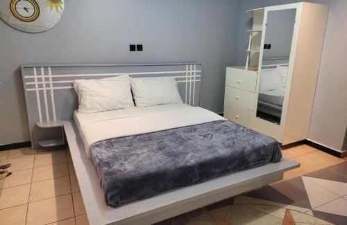 Bafoussam Apartment | Ndouha House