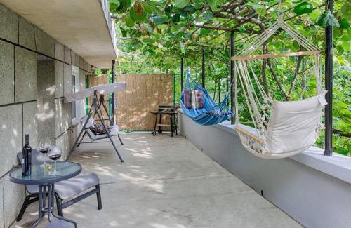 Rijeka Apartment | Nea's Green Garden